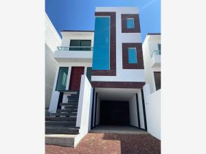 Casa en venta en Granjas Banthí Sección Solares, San Juan del Río — foto 2 de 22