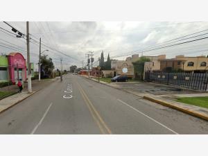 Casa en venta en Azteca, Toluca — foto 3 de 11