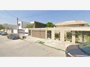 Casa en venta en Navarro, Torreón — foto 2 de 11