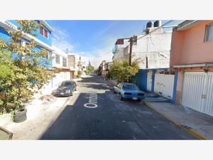 Casa en venta en La Perla, Nezahualcóyotl — foto 3 de 10