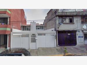 Casa en Miguel Hidalgo, Tlalnepantla de Baz, México