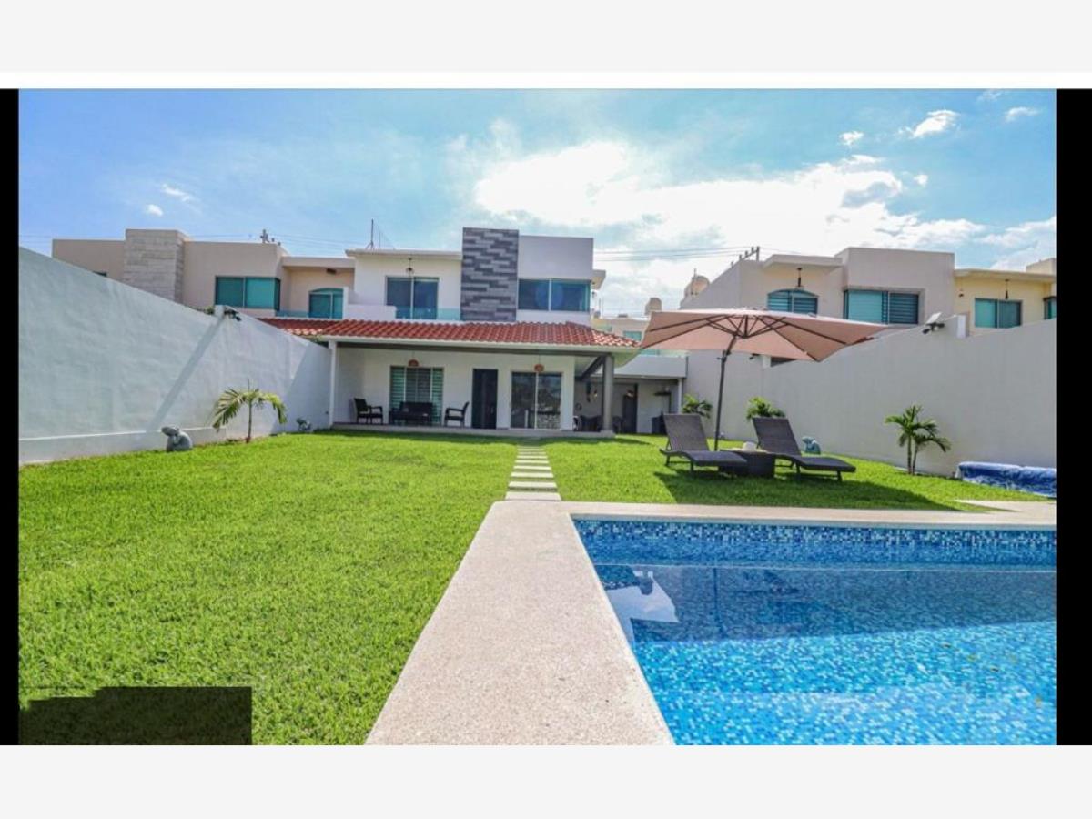 Casa en venta en Centro Jiutepec, Jiutepec — foto 1 de 27