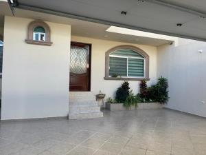 Casa en Colinas del Cimatario, Querétaro, Querétaro