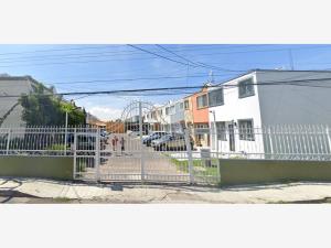 Casa en El Colli Urbano 1a. Sección, Zapopan, Jalisco