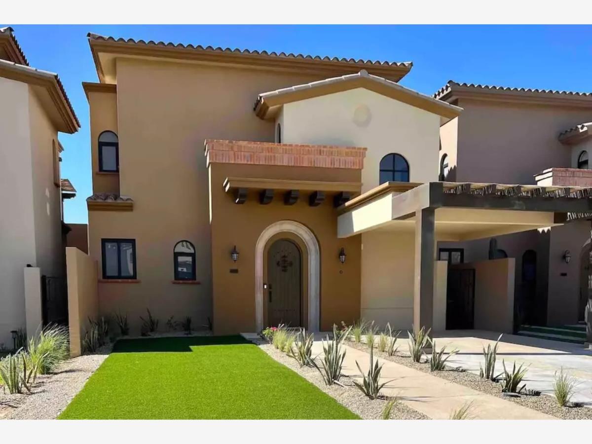 Casa en venta en Cabo San Lucas Centro, Los Cabos — foto 1 de 32