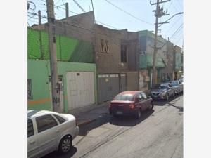 Casa en Fernando Casas Aleman, Gustavo A. Madero, Ciudad de México
