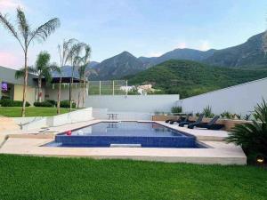 Casa en venta en Sierra Alta, Monterrey — foto 2 de 18