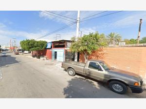 Casa en venta en El Tajito, Torreón — foto 3 de 13