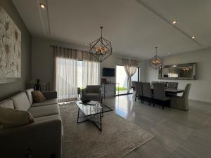Casa en venta en Los Viñedos, Torreón — foto 2 de 21