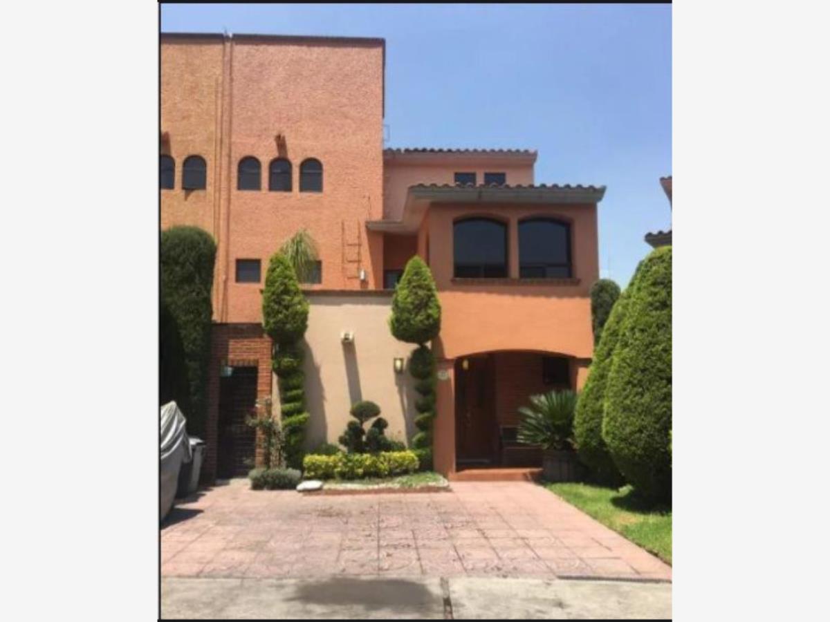 Casa en venta en Fuentes de Tepepan, Tlalpan — foto 1 de 19