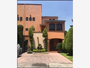 Casa en venta en Fuentes de Tepepan, Tlalpan, Ciudad de México