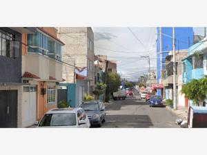 Casa en venta en Las Aguilas, Nezahualcóyotl — foto 2 de 10