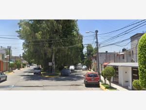 Casa en venta en Valle Dorado, Tlalnepantla de Baz — foto 3 de 11