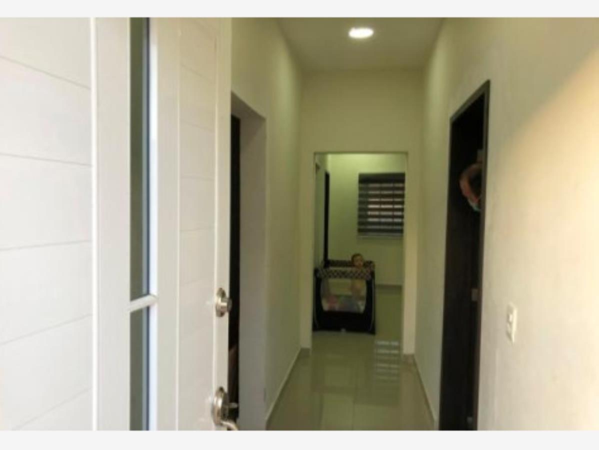 Casa en venta en Manuel Avila Camacho, Poza Rica de Hidalgo — foto 1 de 33