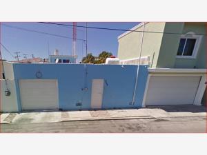 Casa en remate en Playa Norte, Carmen, Campeche