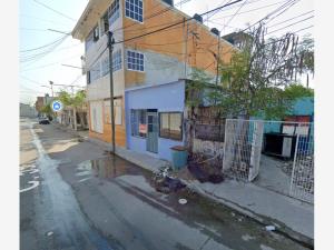 Casa en remate en Miami, Carmen, Campeche