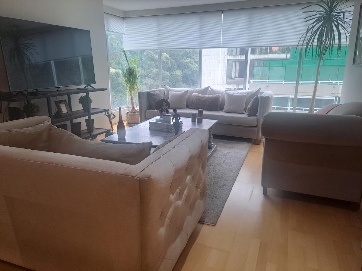 Departamento en venta en Hacienda de las Palmas, Huixquilucan — foto 1 de 32