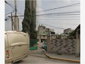 Casa en venta en El Obelisco, Tultitlán — foto 2 de 4