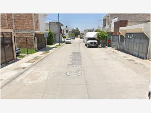 Casa en venta en Praderas del Bosque, León — foto 3 de 4