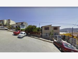 Casa en venta en Lomas y Jardines de Valle Verde, Ensenada — foto 3 de 9