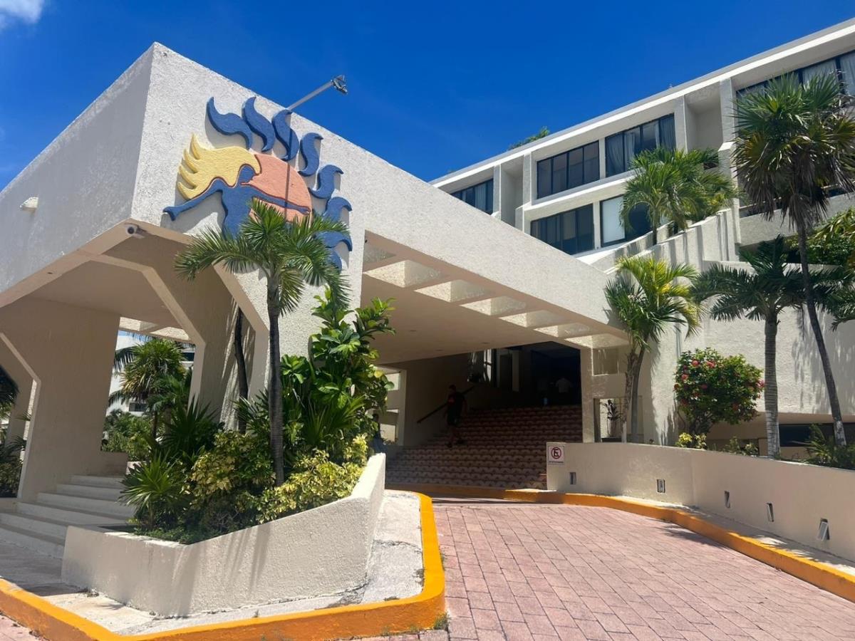 Departamento en venta en Zona Hotelera, Benito Juárez — foto 1 de 15
