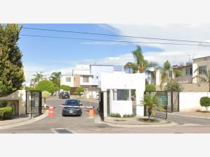Casa en Residencial La Gloria, Querétaro, Querétaro