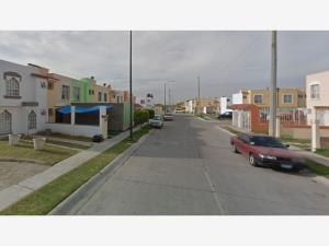 Casa en venta en Villa Fontana, San Pedro Tlaquepaque — foto 3 de 11