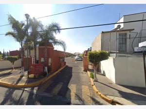 Casa en Santa Clara la Venta, Puebla, Puebla
