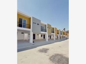 Casa en venta en Presidentes, Tijuana — foto 2 de 15