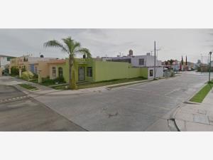 Casa en venta en Villa Fontana, San Pedro Tlaquepaque — foto 2 de 11