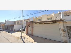 Casa en Santa Fe, Torreón, Coahuila de Zaragoza