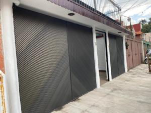Casa en venta en Presidentes Ejidales 1a Sección, Coyoacán — foto 2 de 11