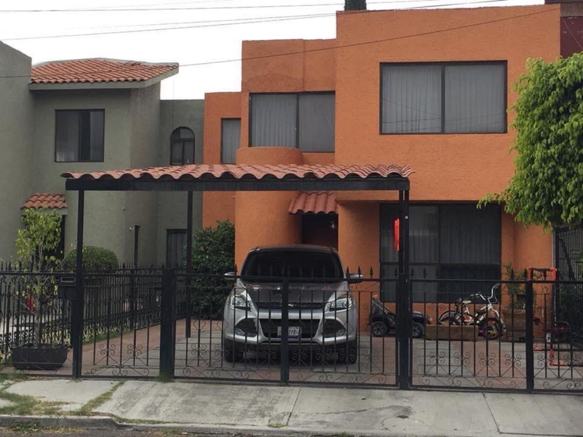 Casa en renta en Tejeda, Corregidora — foto 1 de 9