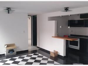 Departamento en San Rafael, Tlalnepantla de Baz, México