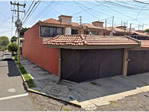 Casa en Prados Agua Azul, Puebla, Puebla