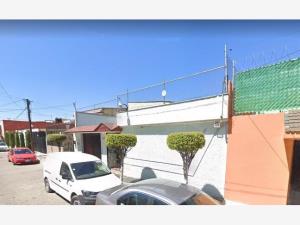 Casa en venta en Valle del Tepeyac, Gustavo A. Madero — foto 2 de 13