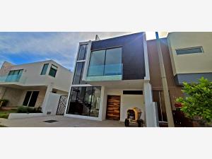 Casa en venta en Valle Imperial, Zapopan — foto 2 de 38