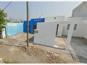 Casa en Condado de Valle Dorado, Veracruz, Veracruz de Ignacio de la Llave