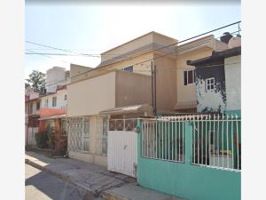 Casa en venta en Parque Residencial Coacalco 1a Sección, Coacalco de Berriozábal — foto 3 de 8