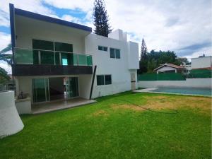 Casa en Lomas de Cocoyoc, Atlatlahucan, Morelos