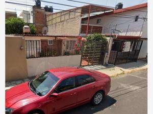 Casa en venta en Valle de Santa Mónica, Tlalnepantla de Baz — foto 3 de 9