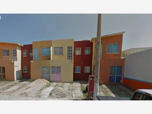 Casa en venta en Puerto Esmeralda, Coatzacoalcos — foto 2 de 6