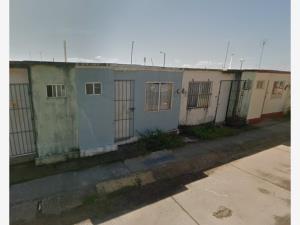 Casa en Ciudad Olmeca, Coatzacoalcos, Veracruz de Ignacio de la Llave