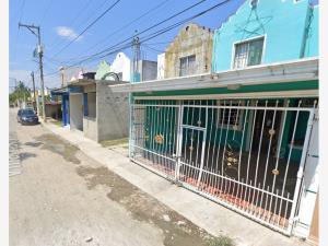 Casa en remate en Villas de San Clemente, Álamo Temapache, Veracruz de Ignacio de la Llave