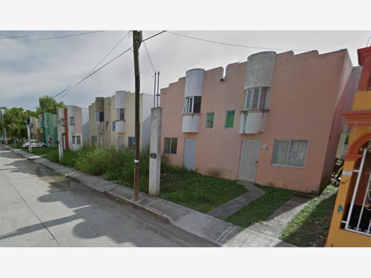 Casa en venta en Villas de San Clemente, Álamo Temapache — foto 1 de 6