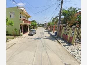Casa en venta en Villas de San Clemente, Álamo Temapache — foto 3 de 6