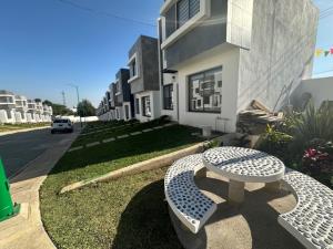 Casa en venta en Lomas de Tzompantle, Cuernavaca — foto 2 de 26
