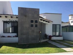 Casa en venta en Residencial Haciendas de Tequisquiapan, Tequisquiapan, Querétaro Casa en venta en Residencial Haciendas de Tequisquiapan, Tequisquiapan, Querétaro