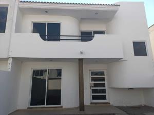 Casa en Hermenegildo Galeana, Cuautla, Morelos
