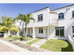 Casa en venta en Puerto Marques, Acapulco de Juárez — foto 2 de 18